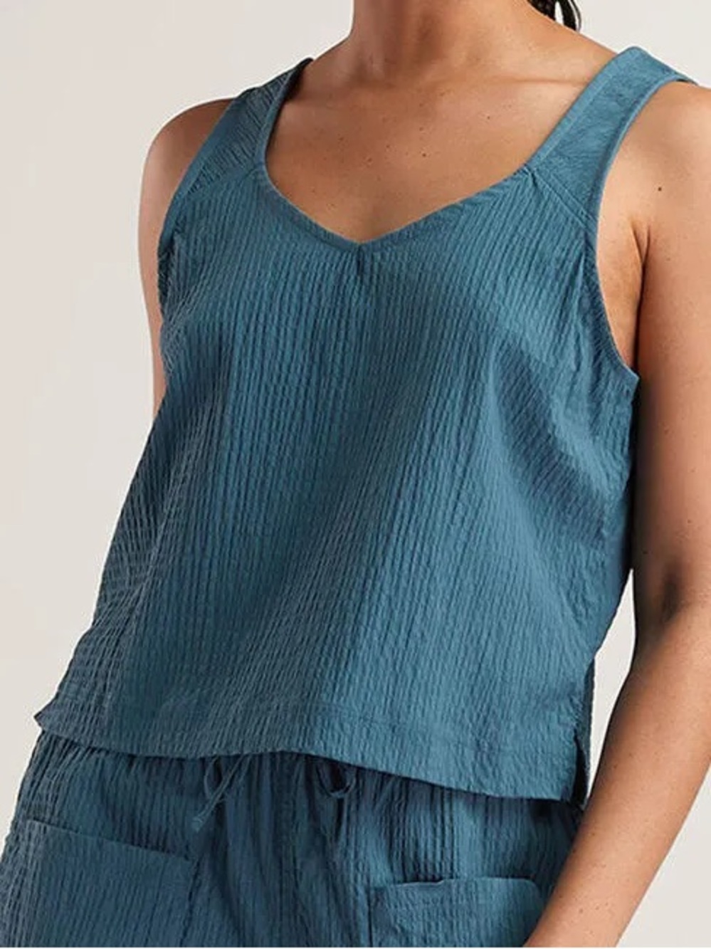 Title Nine median crinkle top